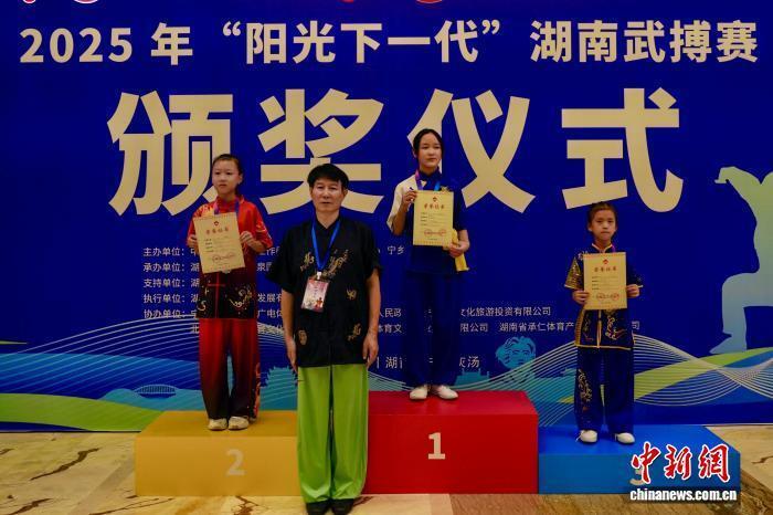 切磋与理念, inews