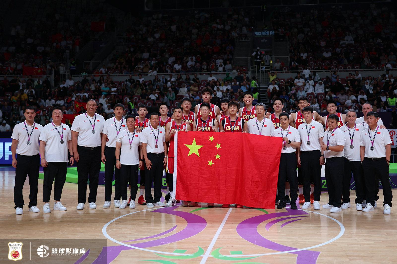 就是无私奉, 明讴歌新时