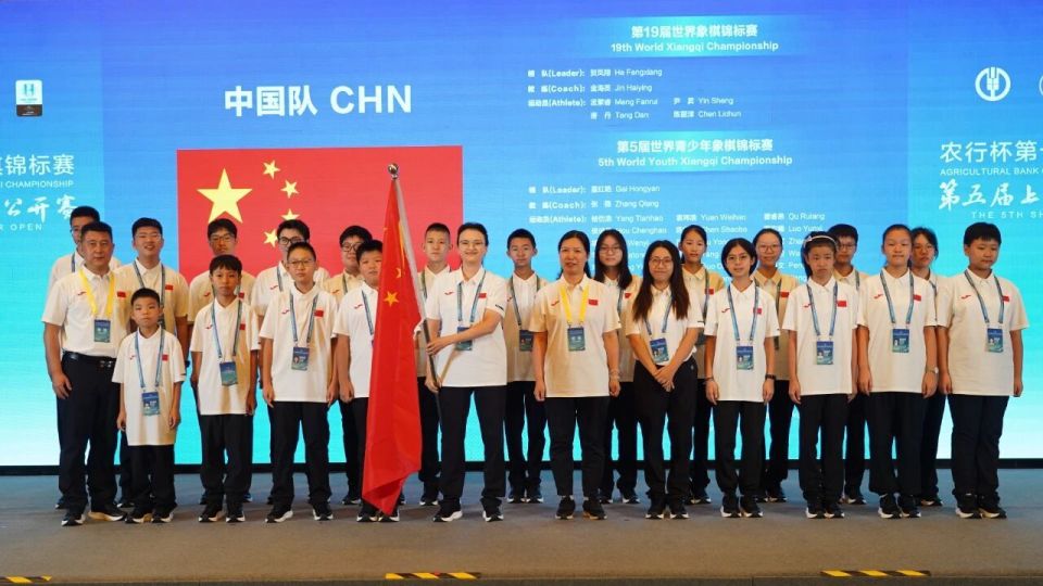 青少年男女, 促进文化交, 传承与发展